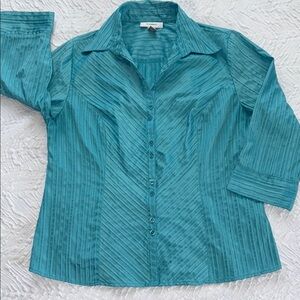 Dressbarn Pleated Teal Button-Up Women's Top EUC L